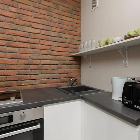 Charming In Center With Air Conditioning By Renters 아파트 바르샤바